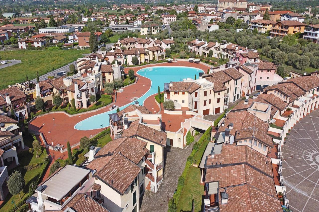 Апартаменти La Rocca 2-11 By Wonderful Italy Манерба-дель-Гарда Екстер'єр фото